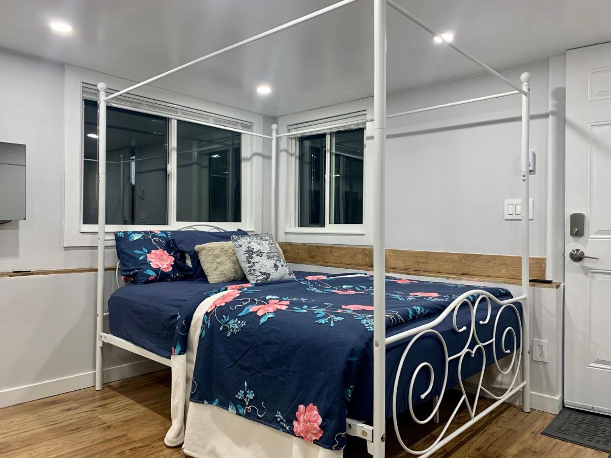 Resort Style Home Living With Private Pool And Hottub Делта Екстер'єр фото