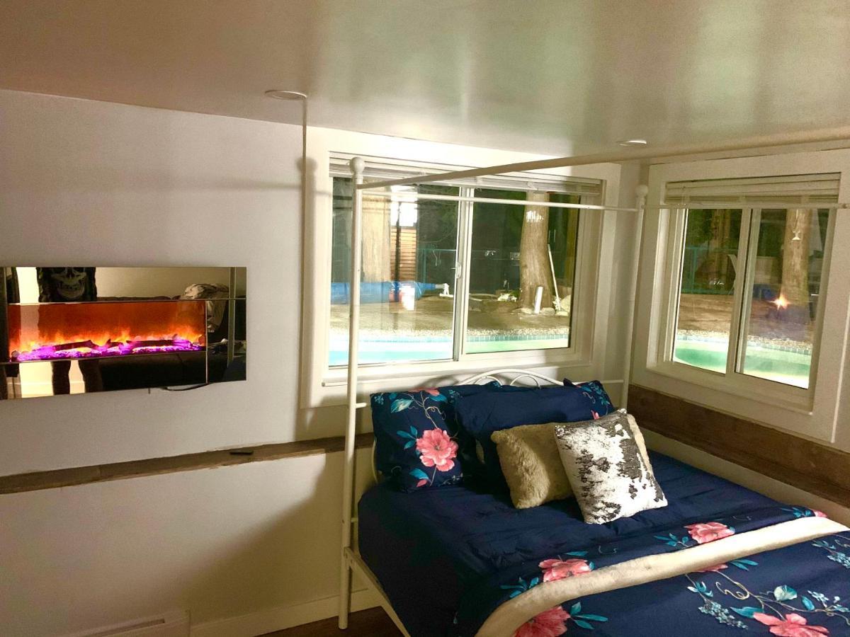 Resort Style Home Living With Private Pool And Hottub Делта Екстер'єр фото